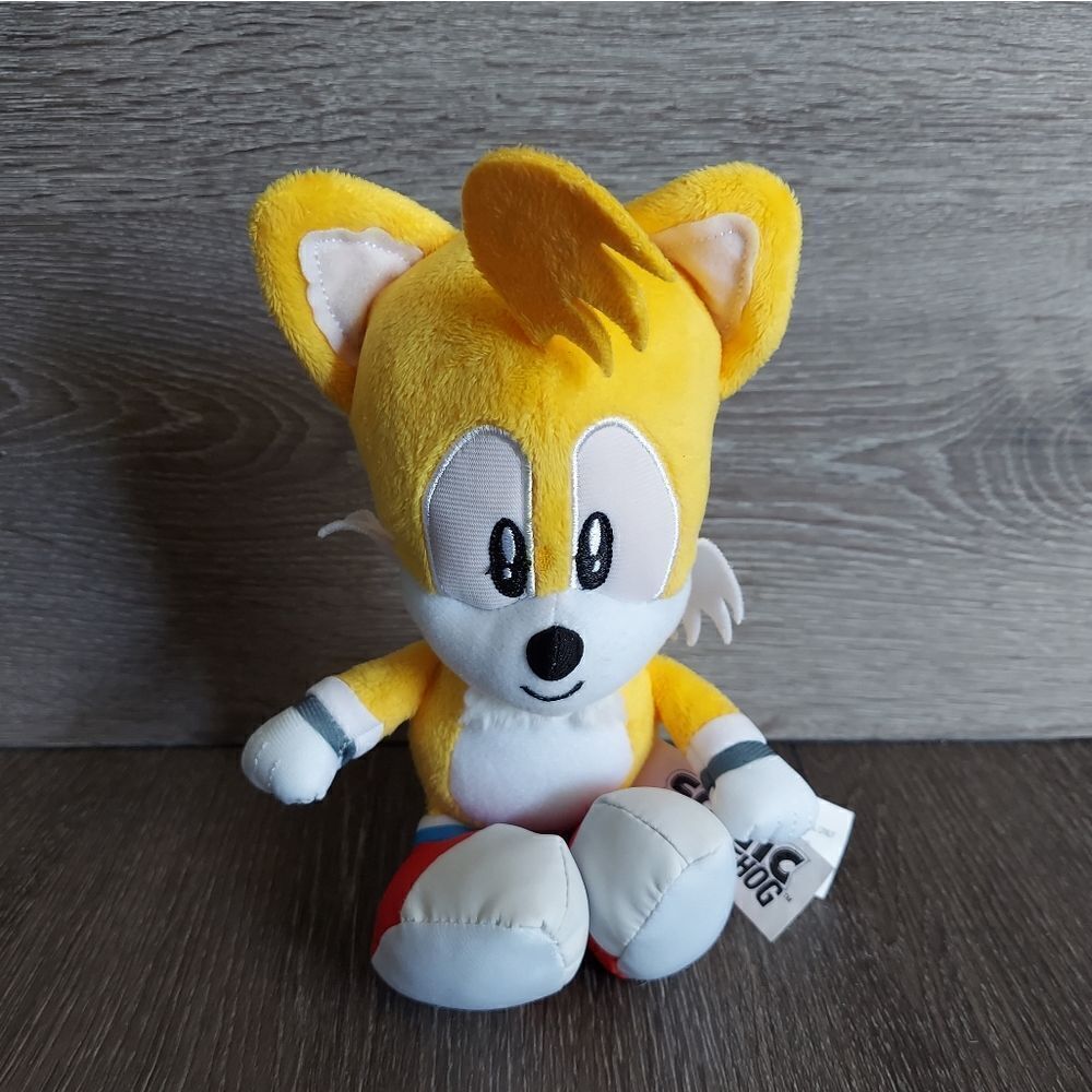 2021 Jakks Pacific Sonic The Hedgehog Tails Yellow Hedgehog Plush Stuffed Toy